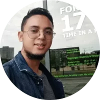 Rahmad-Ramadhan-Siregar.-Basic-IELTS-Tutor-Awardee-LPDP-RI-MSc-International-Development-Studies-Wageningen-University-Research-The-Netherlands-min.webp
